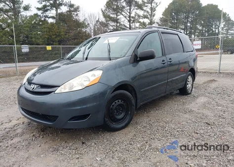 2009 Toyota Sienna Le z USA, uszkodzony, nr VIN 5TDZK23C39S235280